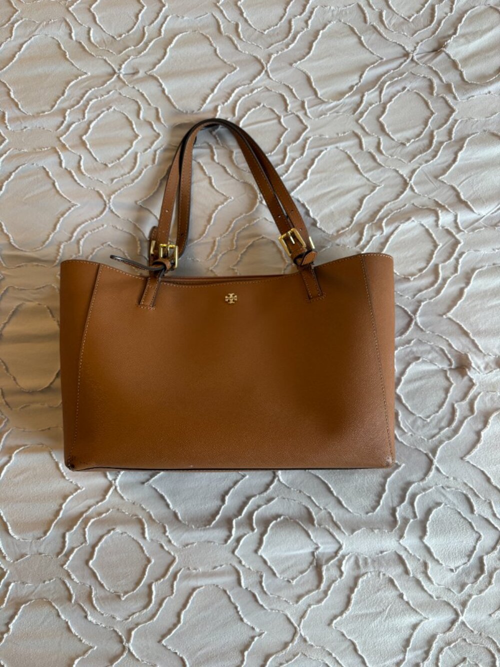 Tory Burch Emerson Buckle Tote - Picture 2 of 16
